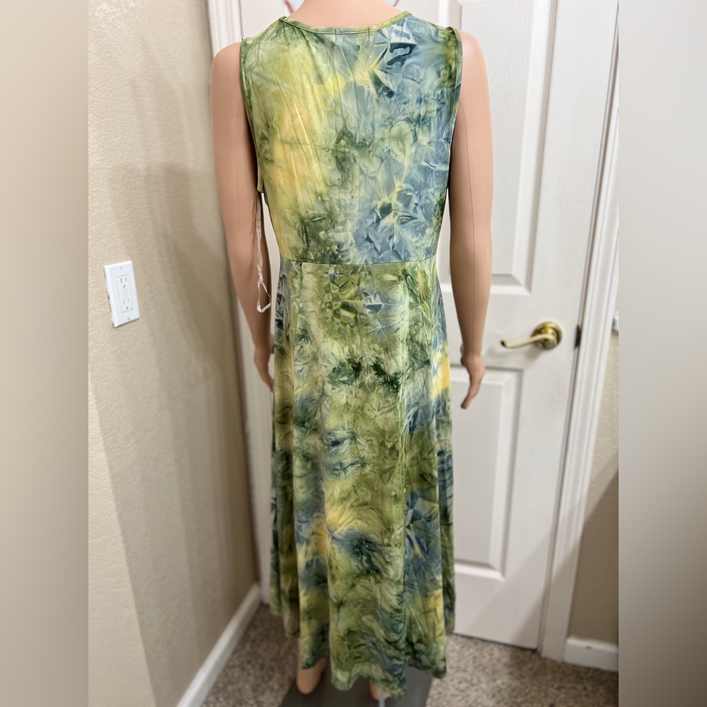 One World Nwot Multicolor Patterned Garment — image 3 of 5